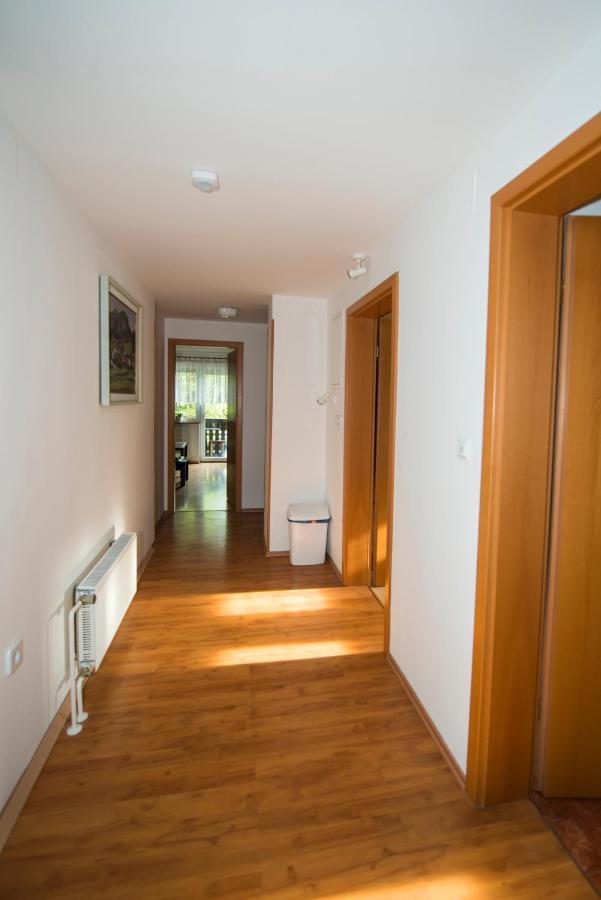 Apartma Kosnik Perunika ボーヒニ エクステリア 写真